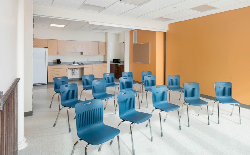 Buffalo II Community Room min