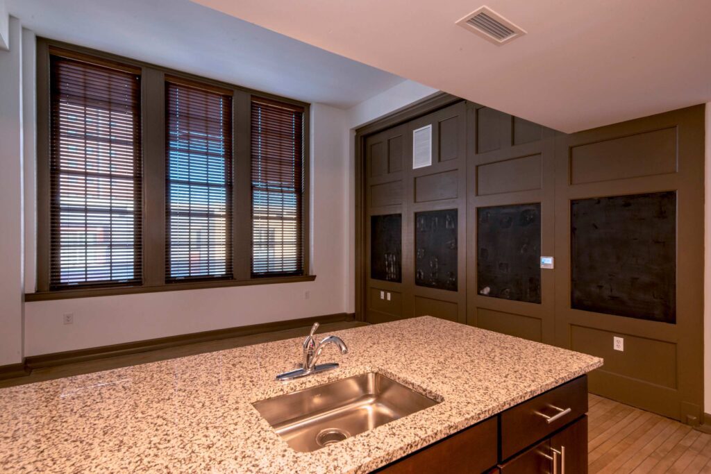 Help Philly VI interior 4 min